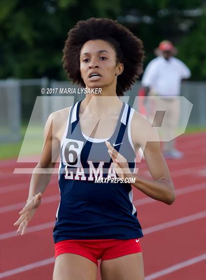 Thumbnail 3 in UIL 6A Area Championships (17 & 18) photogallery.