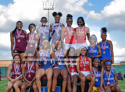 Thumbnail 3 in UIL 6A Area Championships (17 & 18) photogallery.