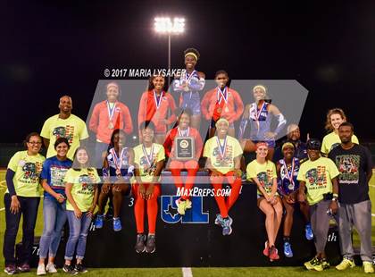 Thumbnail 3 in UIL 6A Area Championships (17 & 18) photogallery.