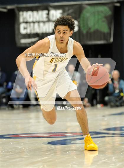 Thumbnail 3 in Salesian College Preparatory vs. Bishop O'Dowd (MaxPreps MLK Classic) photogallery.