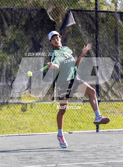 Thumbnail 2 in FHSAA 3A District 4 (Day 2) photogallery.