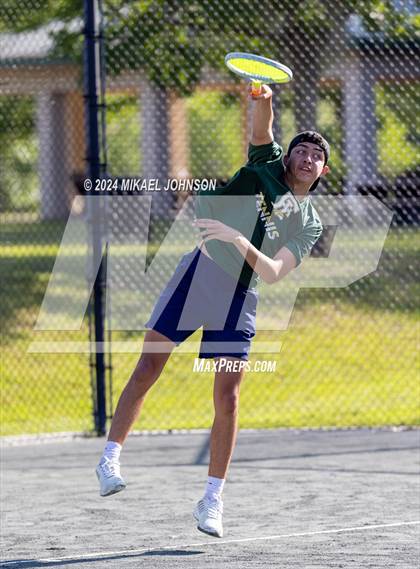Thumbnail 1 in FHSAA 3A District 4 (Day 2) photogallery.