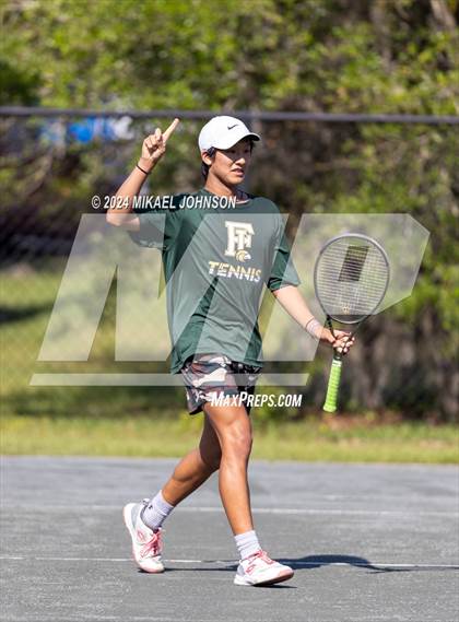 Thumbnail 2 in FHSAA 3A District 4 (Day 2) photogallery.
