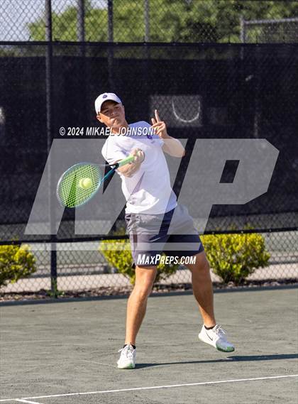 Thumbnail 1 in FHSAA 3A District 4 (Day 2) photogallery.