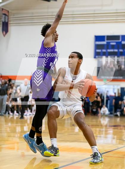 Thumbnail 2 in Garfield @ Eastside Catholic photogallery.