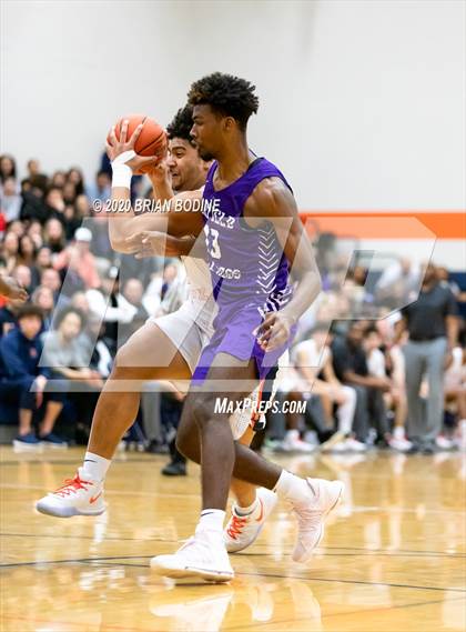 Thumbnail 3 in Garfield @ Eastside Catholic photogallery.