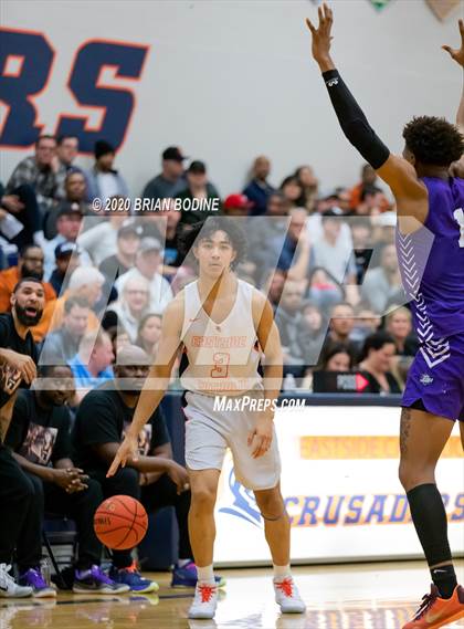 Thumbnail 3 in Garfield @ Eastside Catholic photogallery.
