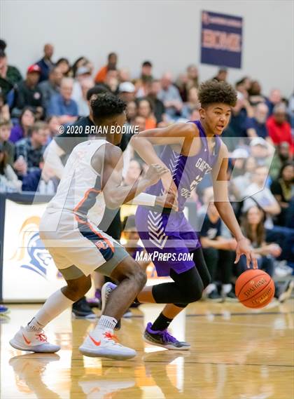 Thumbnail 1 in Garfield @ Eastside Catholic photogallery.