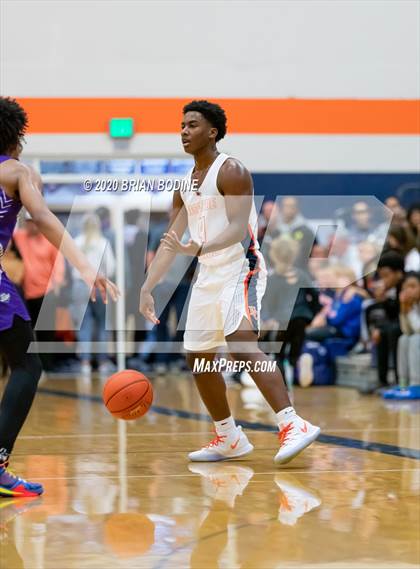 Thumbnail 1 in Garfield @ Eastside Catholic photogallery.