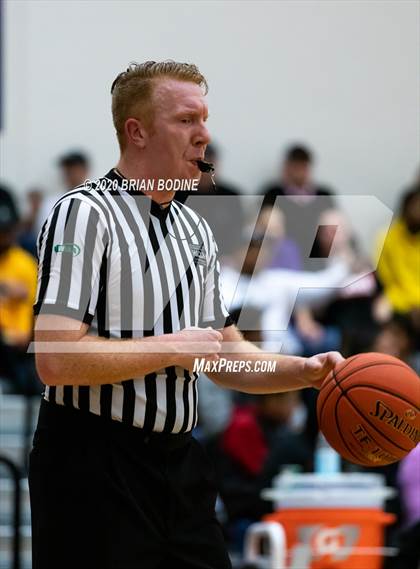 Thumbnail 1 in Garfield @ Eastside Catholic photogallery.