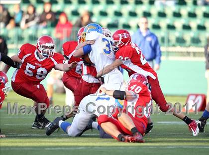 Thumbnail 3 in Alden vs. Hornell (NYSPHSAA Class B Quarterfinals) photogallery.
