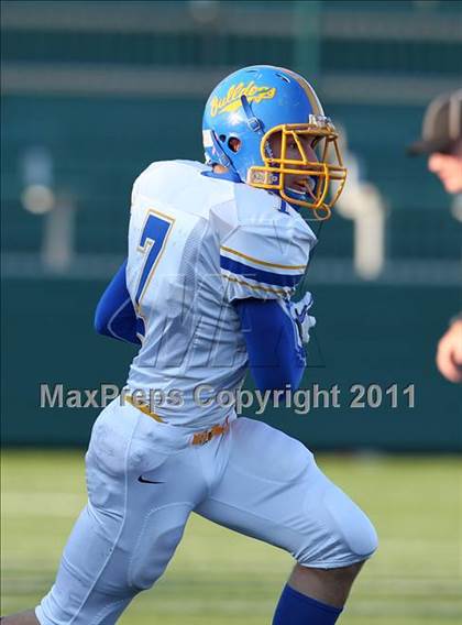 Thumbnail 1 in Alden vs. Hornell (NYSPHSAA Class B Quarterfinals) photogallery.
