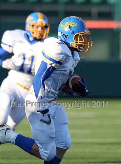 Thumbnail 3 in Alden vs. Hornell (NYSPHSAA Class B Quarterfinals) photogallery.