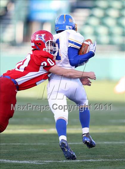 Thumbnail 1 in Alden vs. Hornell (NYSPHSAA Class B Quarterfinals) photogallery.