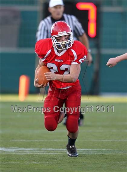 Thumbnail 2 in Alden vs. Hornell (NYSPHSAA Class B Quarterfinals) photogallery.