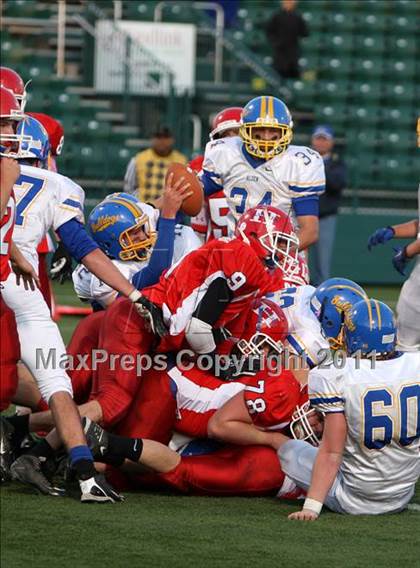 Thumbnail 2 in Alden vs. Hornell (NYSPHSAA Class B Quarterfinals) photogallery.
