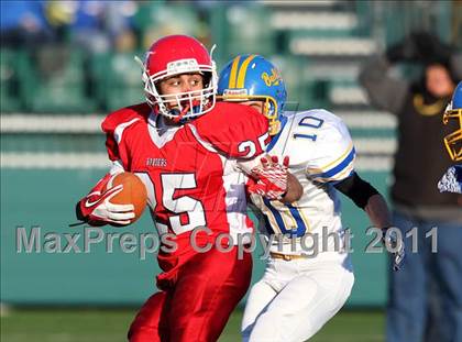 Thumbnail 1 in Alden vs. Hornell (NYSPHSAA Class B Quarterfinals) photogallery.