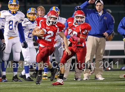 Thumbnail 2 in Alden vs. Hornell (NYSPHSAA Class B Quarterfinals) photogallery.