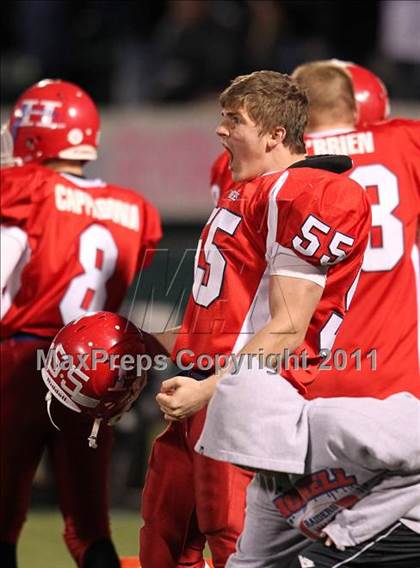 Thumbnail 2 in Alden vs. Hornell (NYSPHSAA Class B Quarterfinals) photogallery.