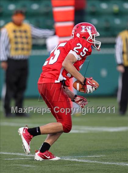 Thumbnail 3 in Alden vs. Hornell (NYSPHSAA Class B Quarterfinals) photogallery.