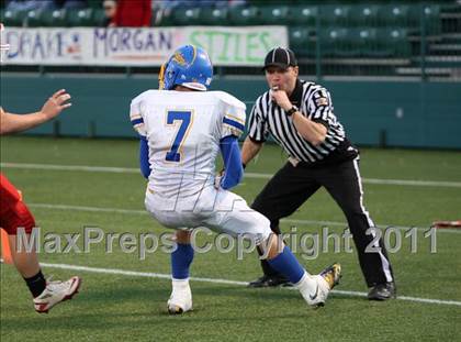 Thumbnail 3 in Alden vs. Hornell (NYSPHSAA Class B Quarterfinals) photogallery.