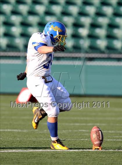 Thumbnail 2 in Alden vs. Hornell (NYSPHSAA Class B Quarterfinals) photogallery.
