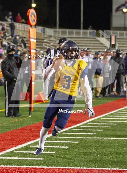 Thumbnail 2 in Shoreham-Wading River vs. Cold Spring Harbor - Class IV Long Island Championship photogallery.