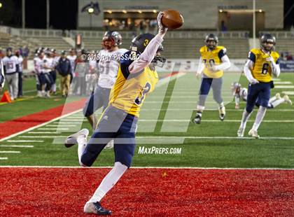 Thumbnail 3 in Shoreham-Wading River vs. Cold Spring Harbor - Class IV Long Island Championship photogallery.