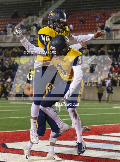 Thumbnail 1 in Shoreham-Wading River vs. Cold Spring Harbor - Class IV Long Island Championship photogallery.