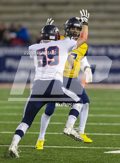 Thumbnail 3 in Shoreham-Wading River vs. Cold Spring Harbor - Class IV Long Island Championship photogallery.