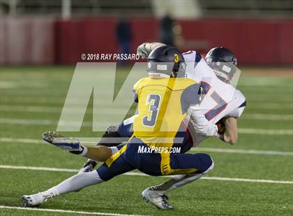 Thumbnail 3 in Shoreham-Wading River vs. Cold Spring Harbor - Class IV Long Island Championship photogallery.