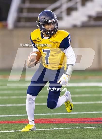 Thumbnail 2 in Shoreham-Wading River vs. Cold Spring Harbor - Class IV Long Island Championship photogallery.