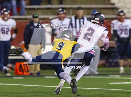 Thumbnail 2 in Shoreham-Wading River vs. Cold Spring Harbor - Class IV Long Island Championship photogallery.