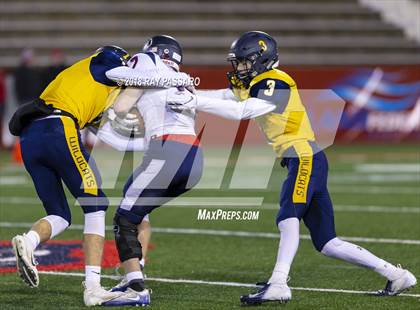 Thumbnail 2 in Shoreham-Wading River vs. Cold Spring Harbor - Class IV Long Island Championship photogallery.