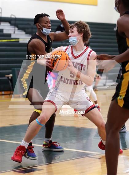 Thumbnail 1 in Charlotte Catholic @ Independence photogallery.
