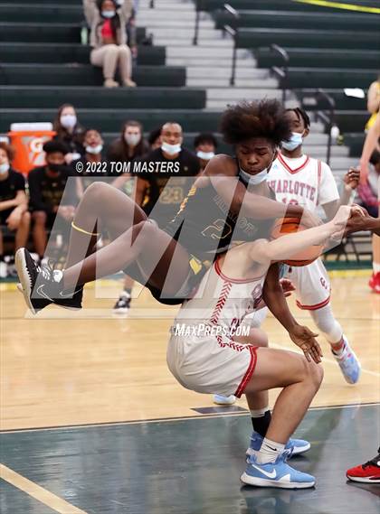 Thumbnail 3 in Charlotte Catholic @ Independence photogallery.