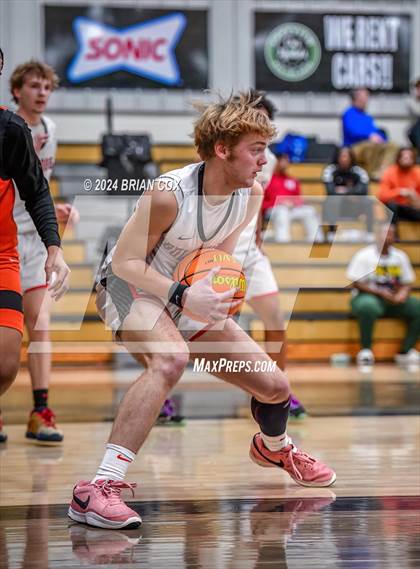 Thumbnail 2 in Tuckerman vs Newport (3A-2 District Tournament) photogallery.