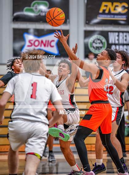 Thumbnail 2 in Tuckerman vs Newport (3A-2 District Tournament) photogallery.