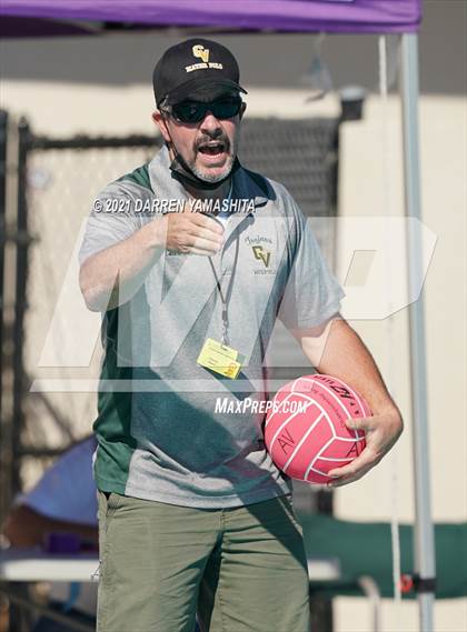 Thumbnail 3 in Castro Valley vs. Irvington photogallery.