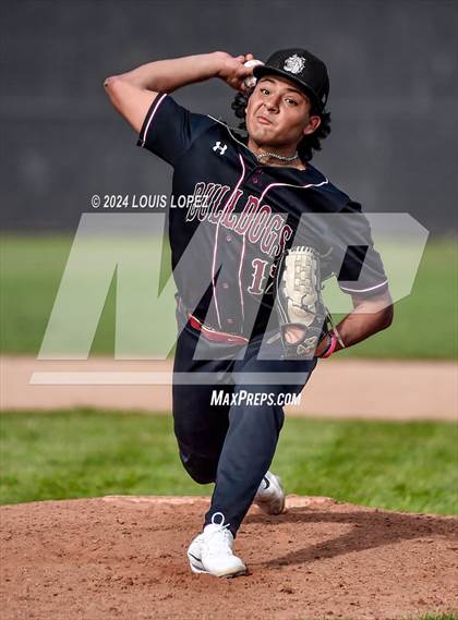 Thumbnail 3 in Nogales @ West Covina photogallery.