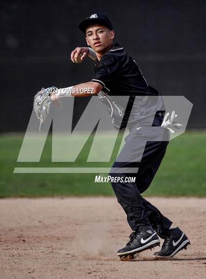 Thumbnail 1 in Nogales @ West Covina photogallery.