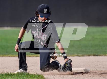 Thumbnail 3 in Nogales @ West Covina photogallery.