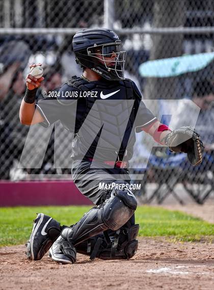 Thumbnail 2 in Nogales @ West Covina photogallery.