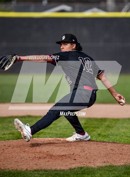 Thumbnail 1 in Nogales @ West Covina photogallery.