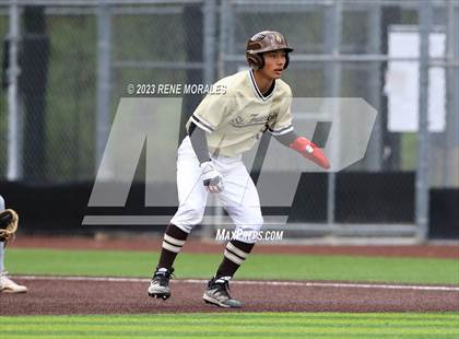 Thumbnail 2 in Loyola vs St Francis photogallery.