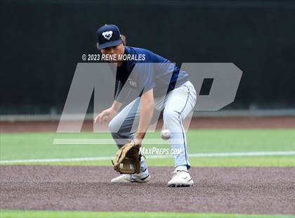 Thumbnail 2 in Loyola vs St Francis photogallery.