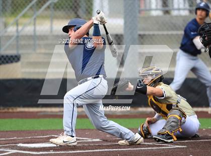 Thumbnail 3 in Loyola vs St Francis photogallery.
