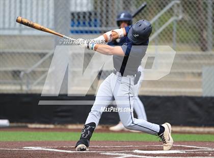 Thumbnail 2 in Loyola vs St Francis photogallery.