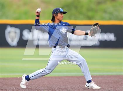 Thumbnail 2 in Loyola vs St Francis photogallery.