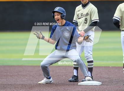 Thumbnail 1 in Loyola vs St Francis photogallery.